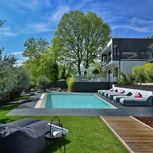 Extra Urbano - Di Garda - Adults Only Appartement